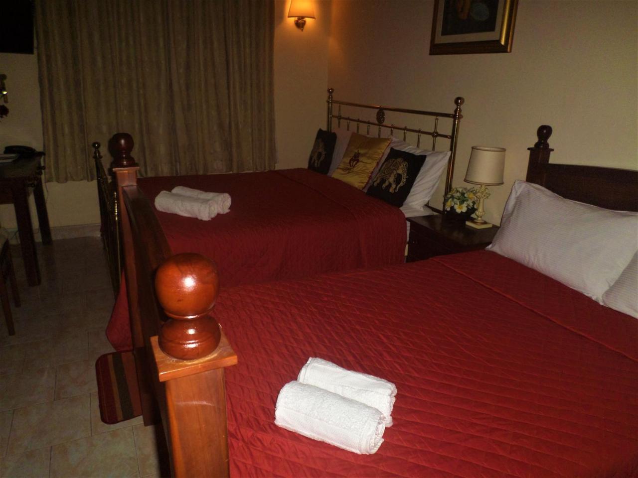 Emel Boutique Hotel Negombo Exterior photo