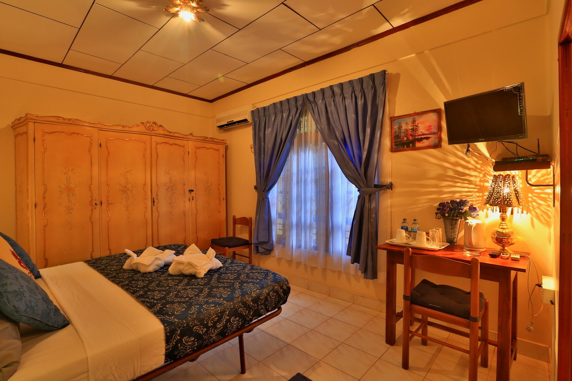 Emel Boutique Hotel Negombo Exterior photo